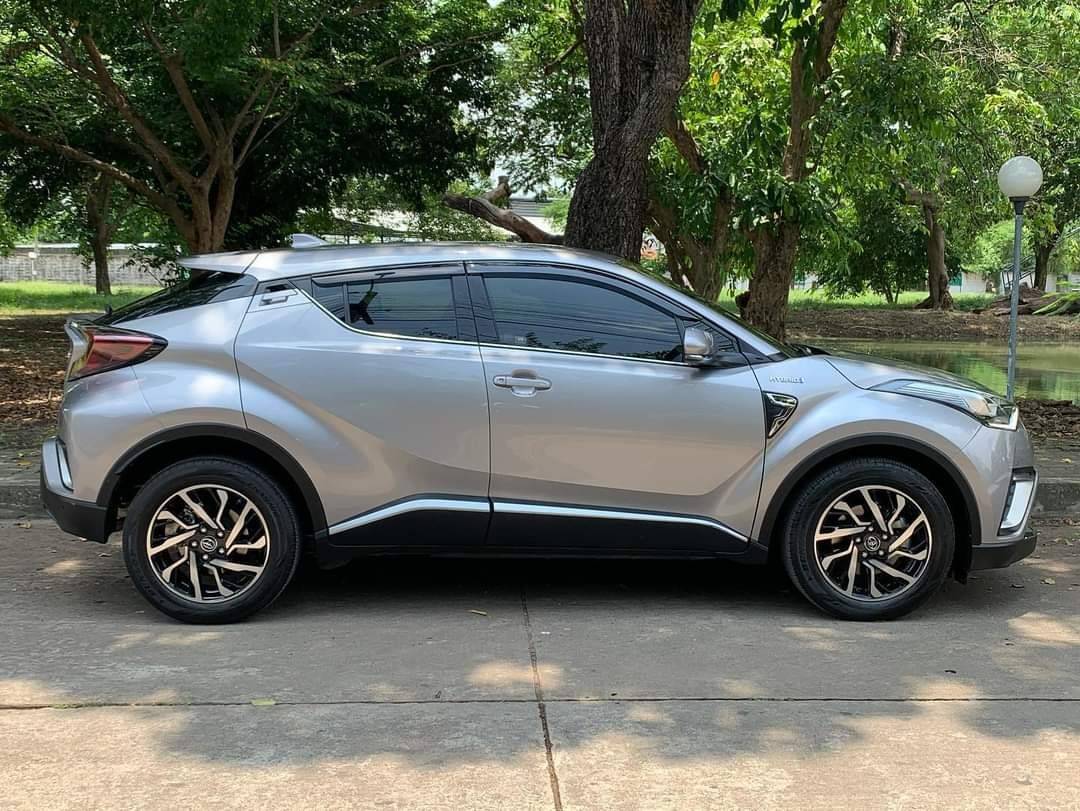Toyota CHR hybrid Topสุด ปี 2018