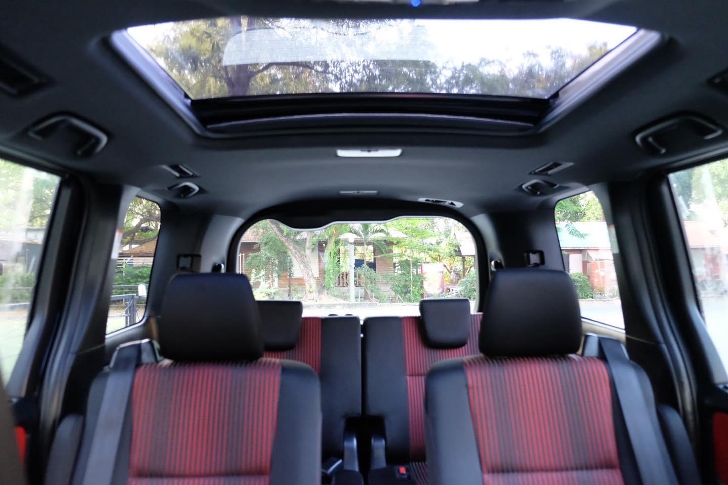 Toyota VOXY (ZS) ตัวไมเนอร์เชน ปี 2020