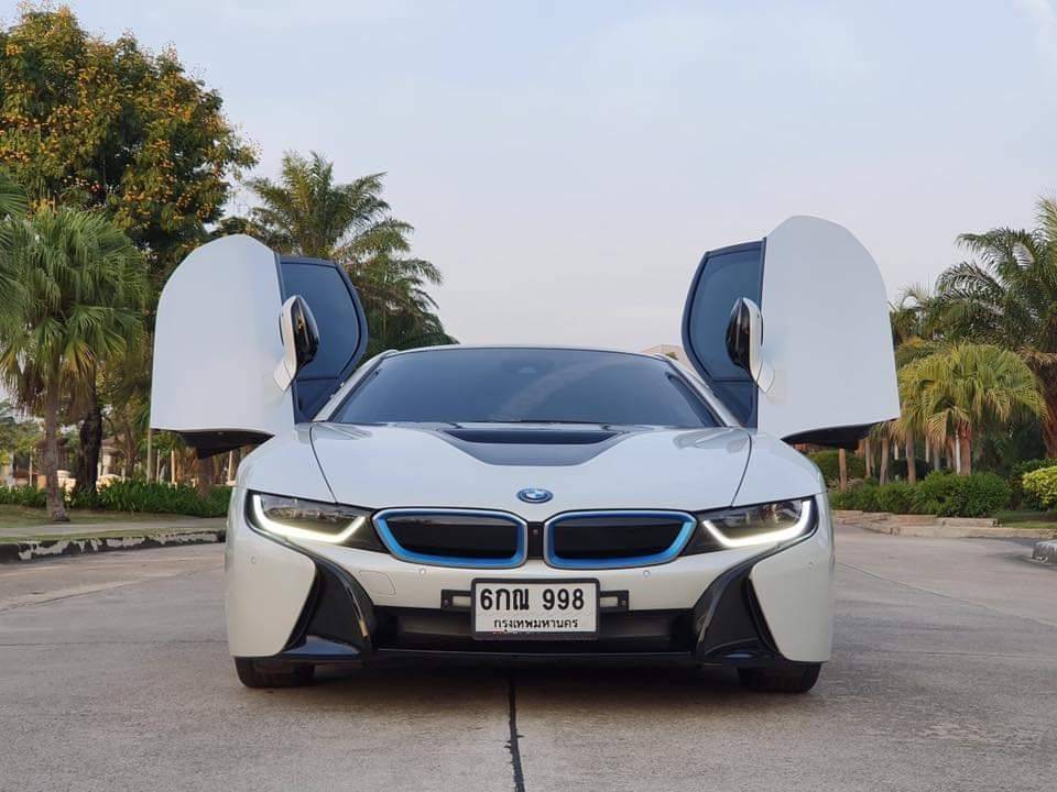 BMW i8 ปี 2015