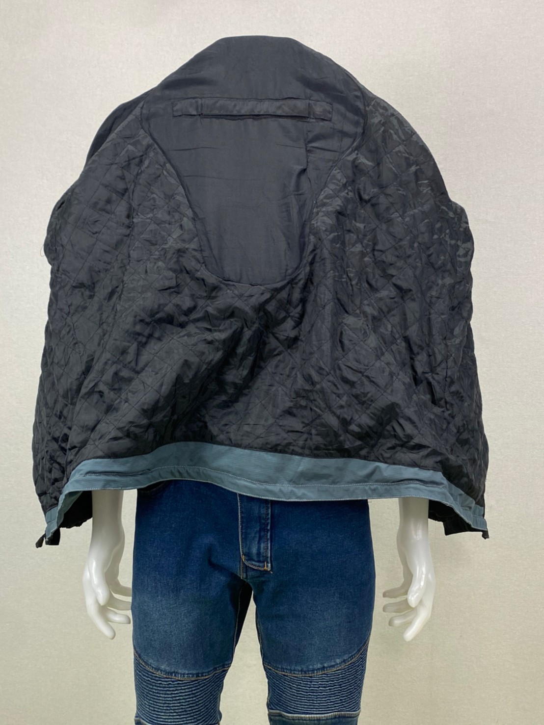 เสื้อขี่มอเตอร์ไซด์( มือสอง) RCTA 246 อก 52" ยาว 28" ยี่ห้อ**BIKERS BASIC**