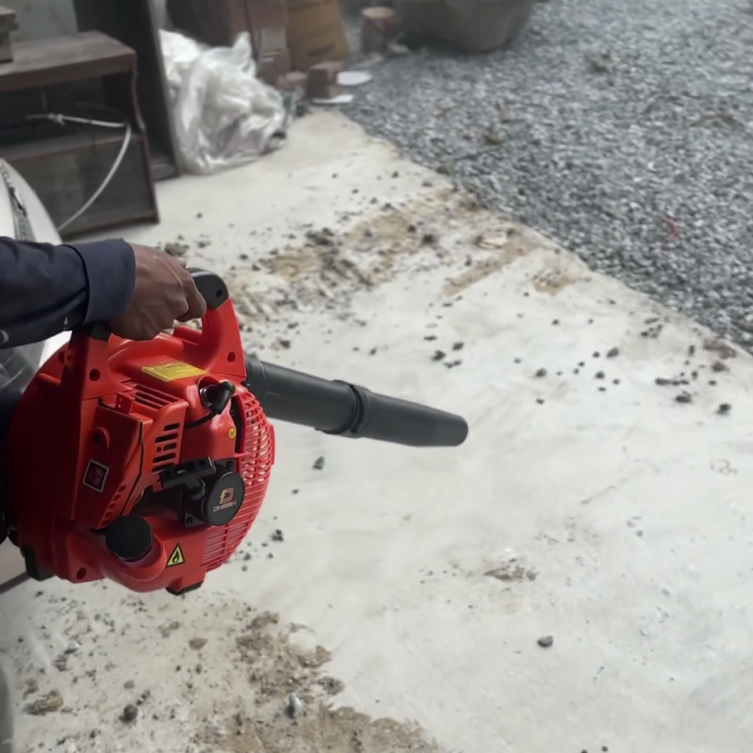 เครื่องเป่าลมใช้น้ำมัน 2 จังหวะ ยี่ห้อ ONSEN เ