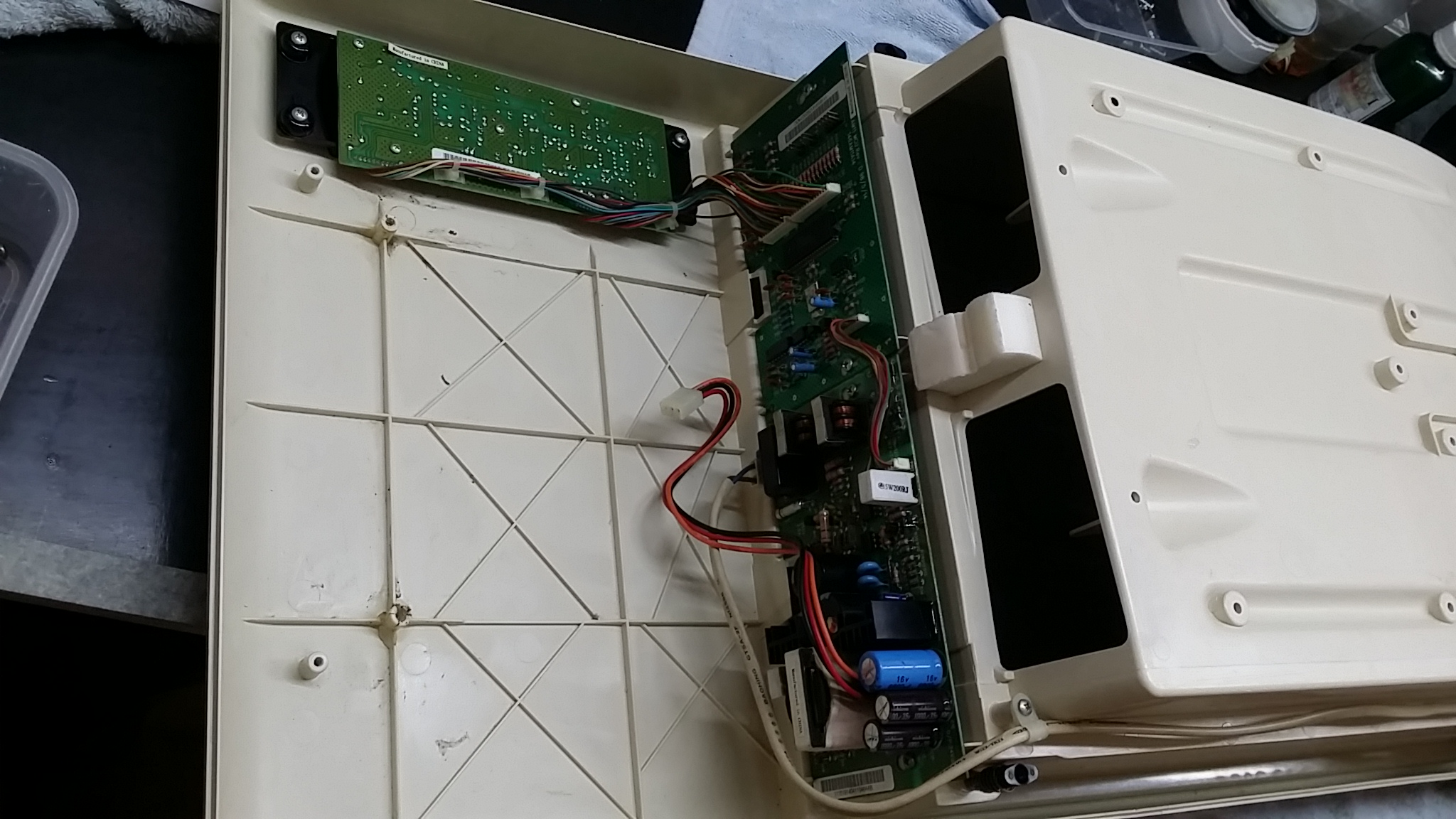 ซ่อมเครื่องฟอกอากาศ ยี่ห้อ AMWAY รุ่น E-2526 อาการเปิดไม่ติด