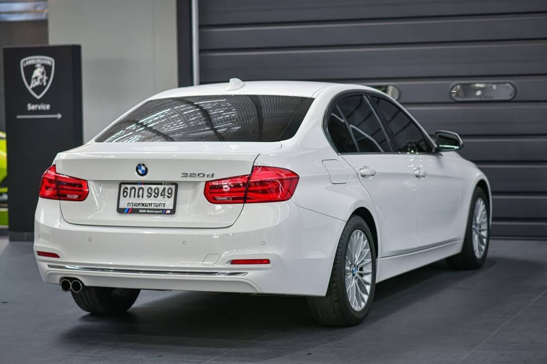 BMW 320d Lci F30 ปี 2017