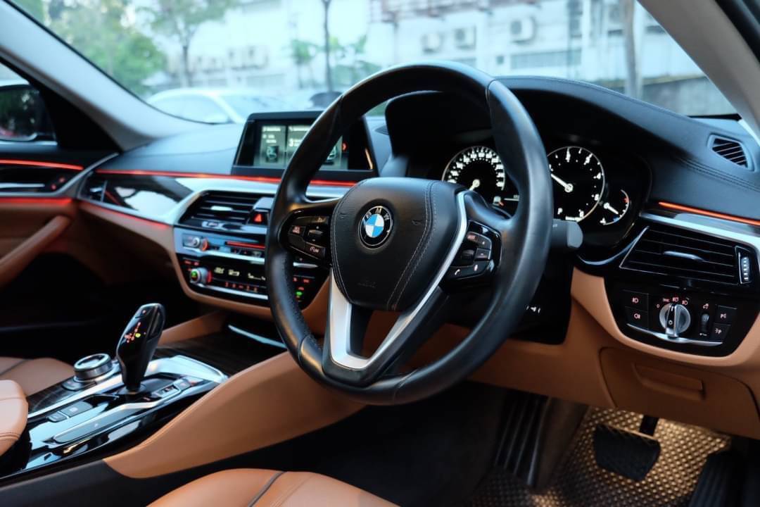 Bmw 520D G30 Luxury Line ปี 2017