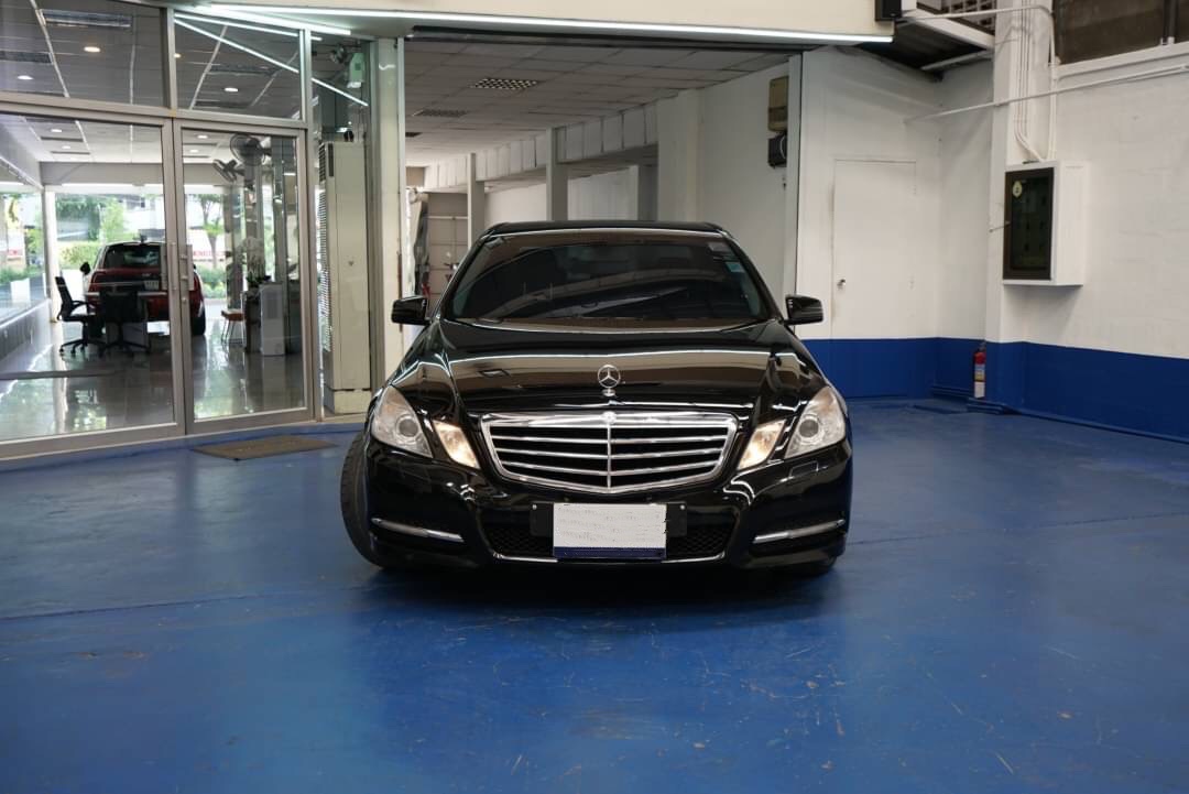 Mercedes Benz E220 CDI W212 ปี 2012