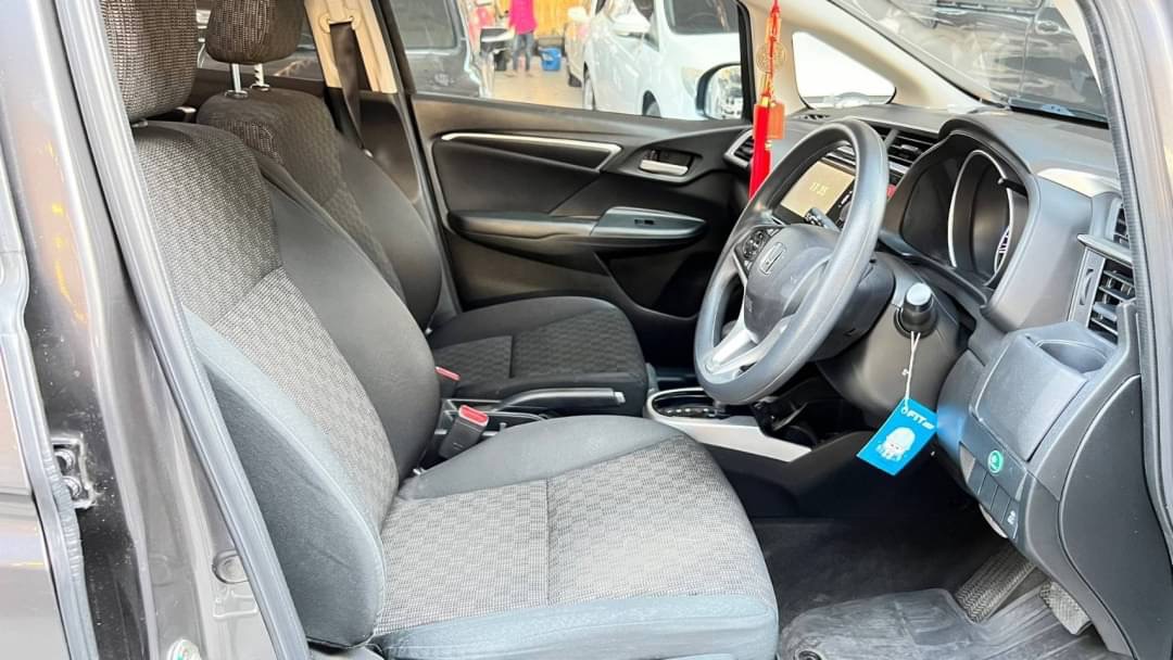 HONDA NEW JAZZ GK 1.5 V PLUS ปี 2016