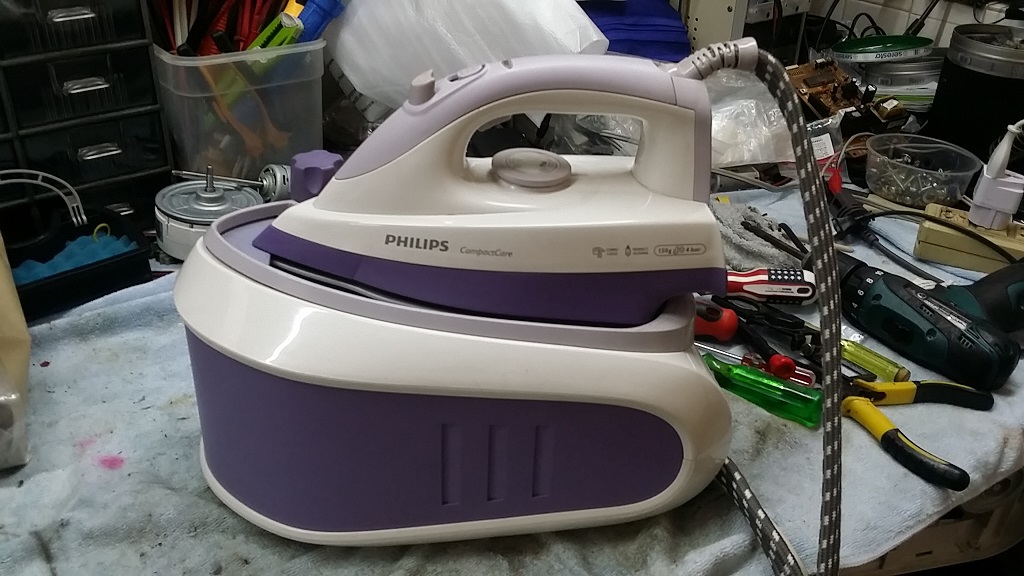 ซ่อมเตารีดไอน้ำ ยี่ห้อ PHILIPS รุ่น GC6540 อาการไอน้ำไม่ออก