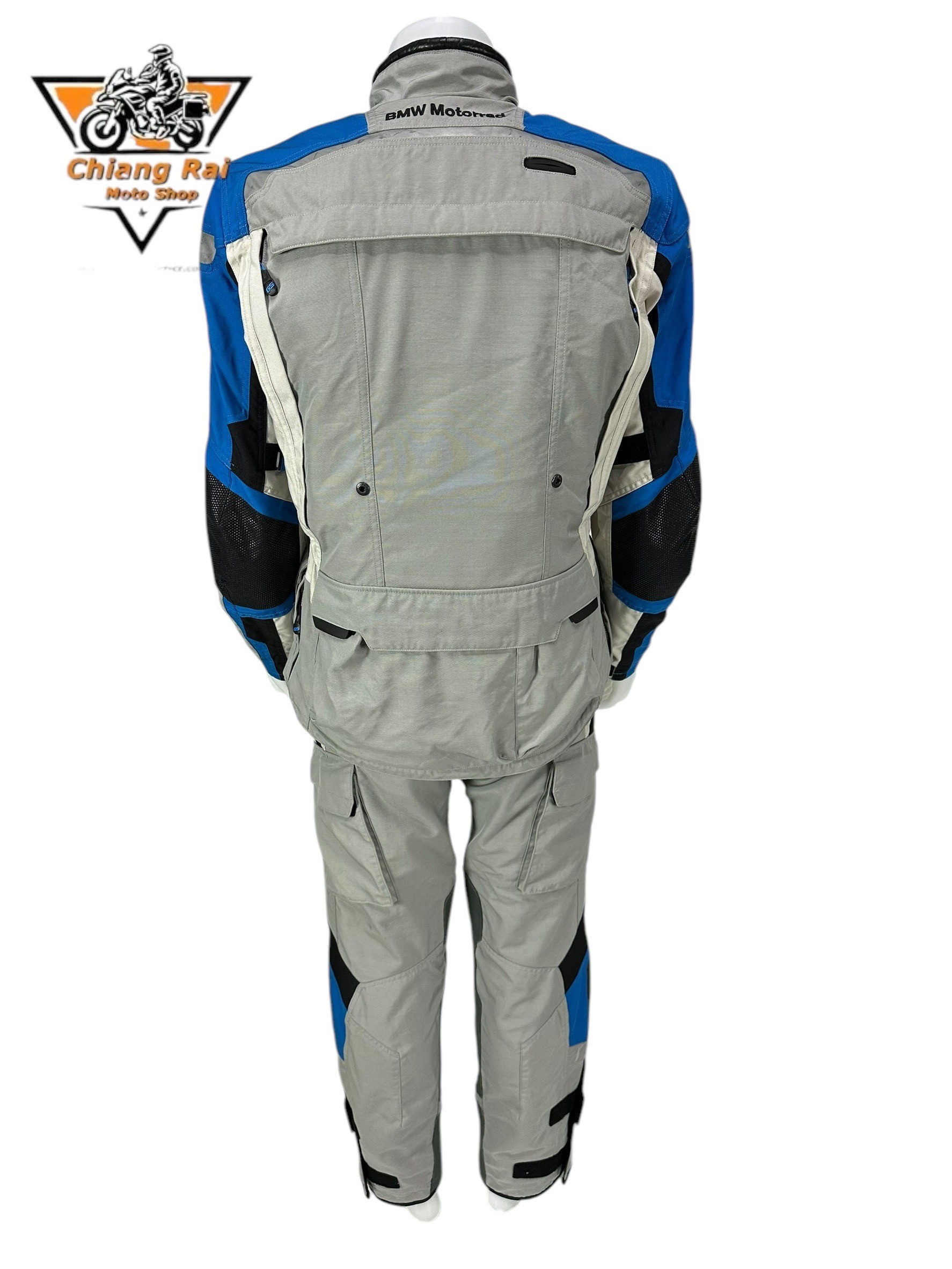 ชุดสำหรับขี่มอเตอร์ไซด์ ( มือสอง ) SET 020 ชุดทัวริ่ง เสื้อการ์ด + กางเกง ยี่ห้อ**BMW**