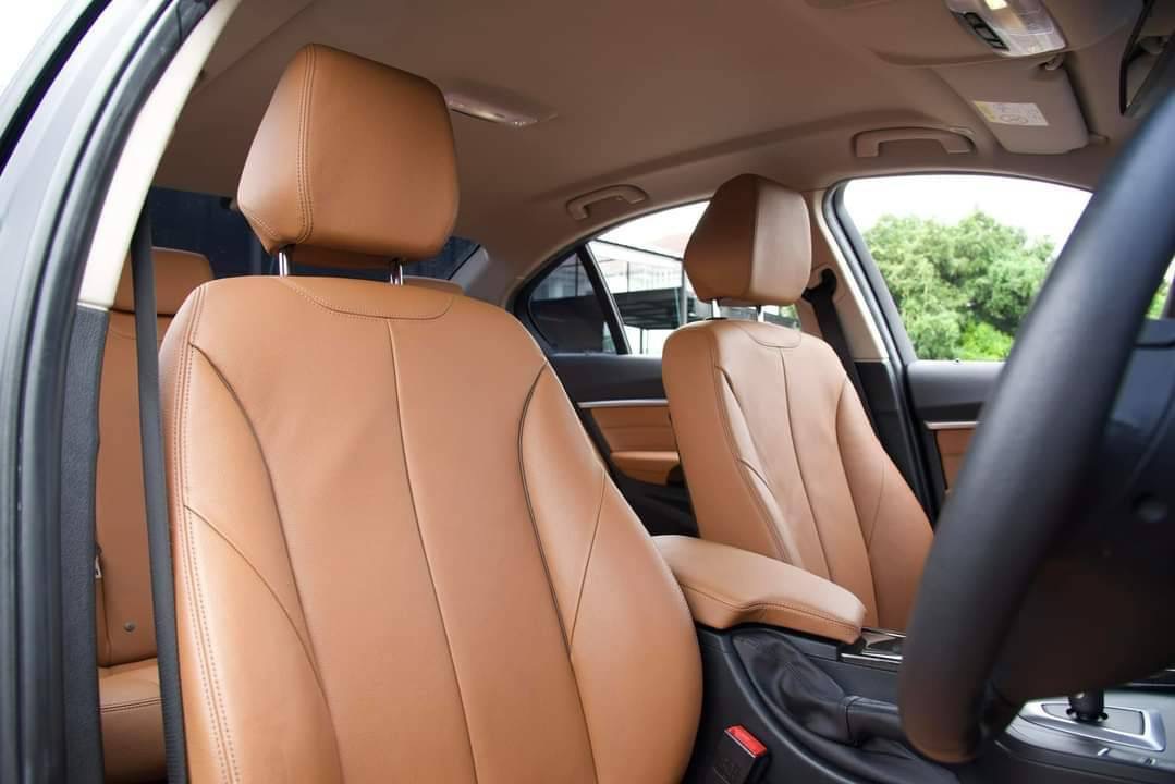 Bmw 320d F30 LCI ปี 2017