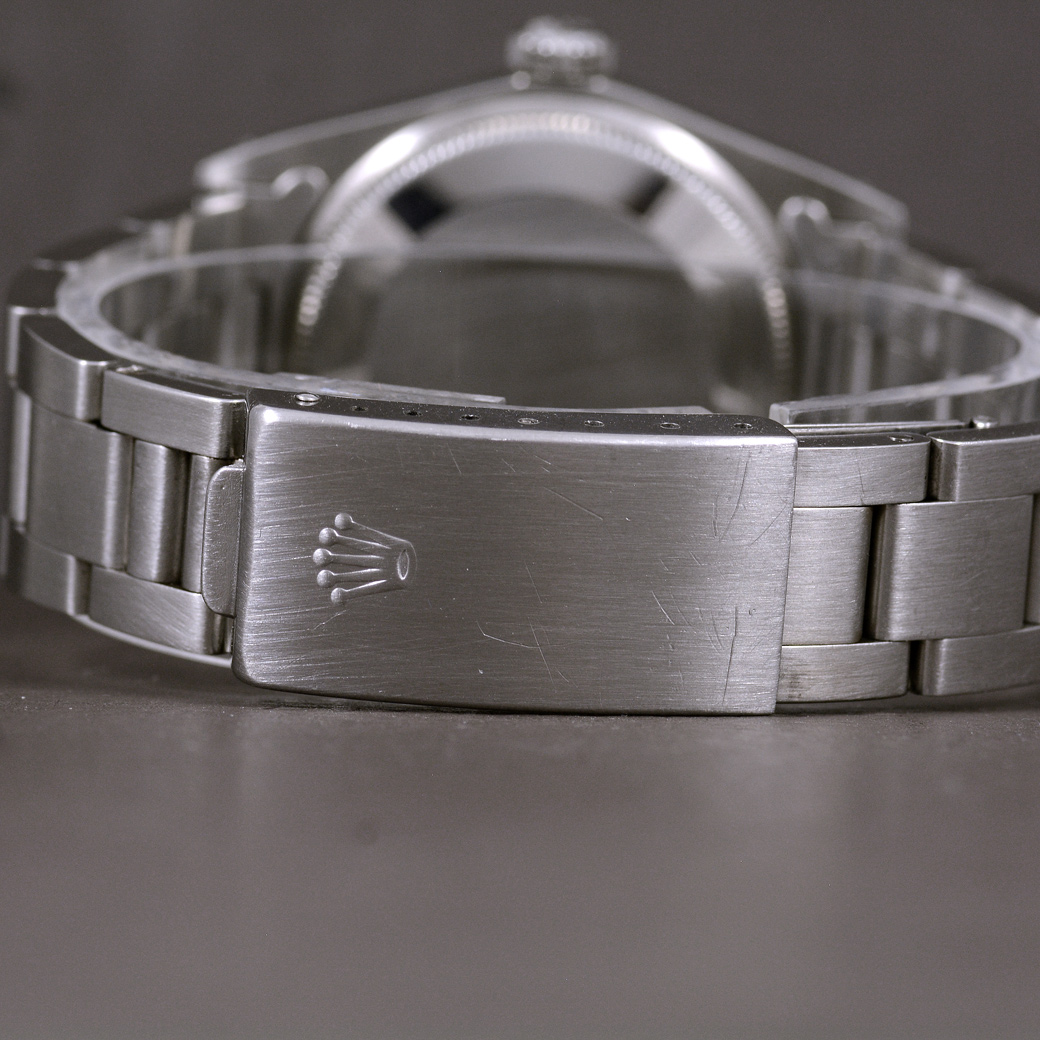 Rolex Date Ref.1500 หน้าปัดสีเงิน สายOysterแท้ ปี1974 Automatic ขนาด 34 mm