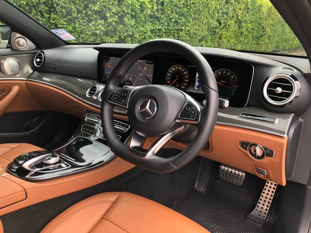 MERCEDES BENZ E350e AMG PLUG IN ปี 2017