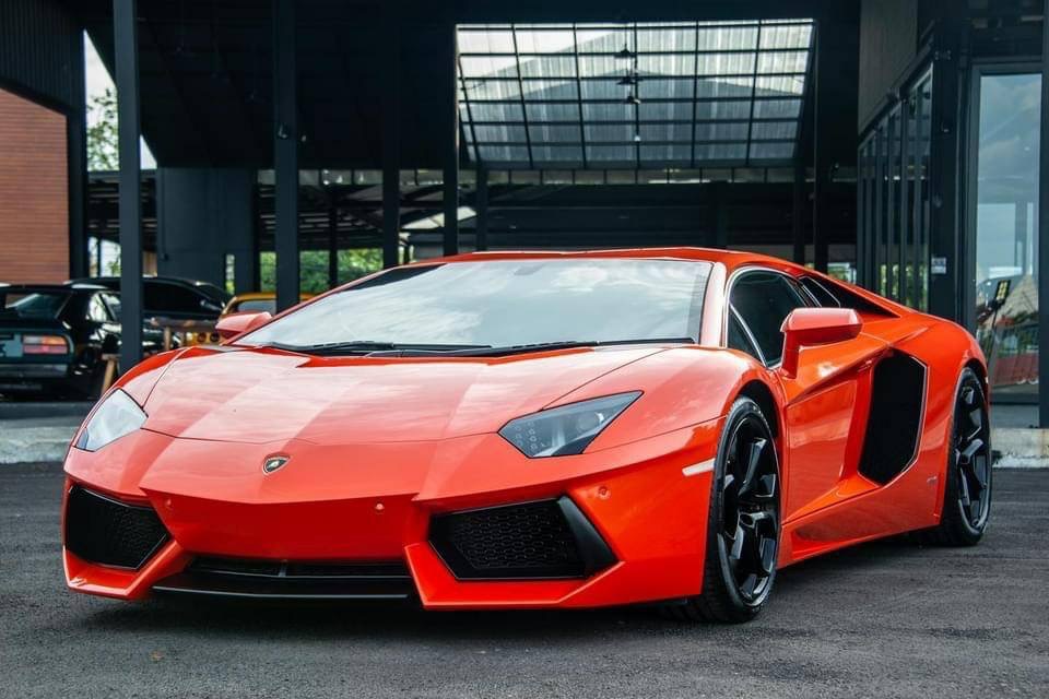 Lamborghini Aventador LP700-4 ปี 2013