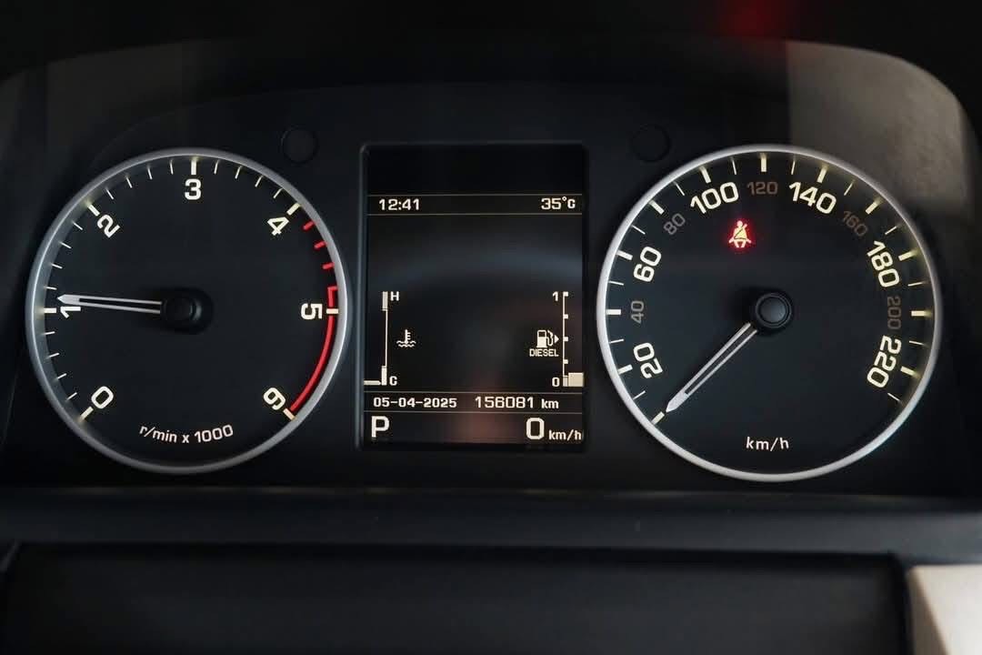 LANDROVER DISCOVERY4 3.0 SDV6 HSE ปี 2015
