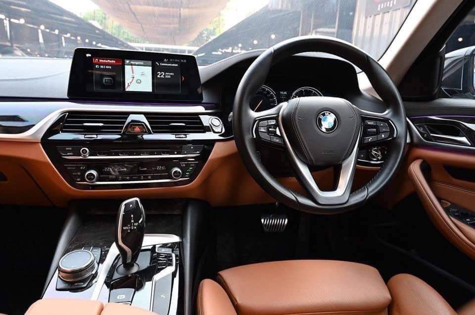 Bmw Series 5 G30 520D แต่ง M-Performance ปี 2017