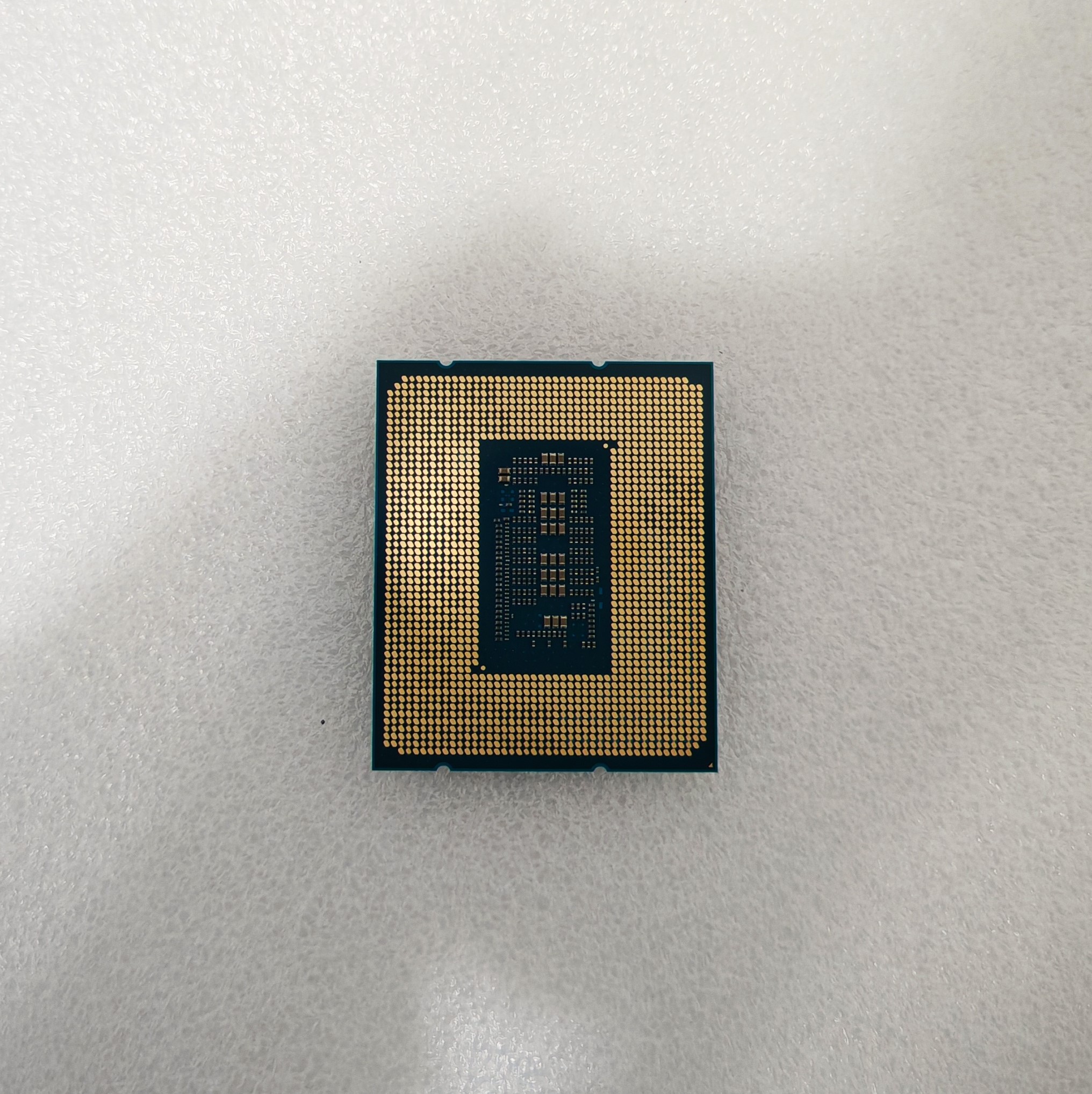 i7 12700