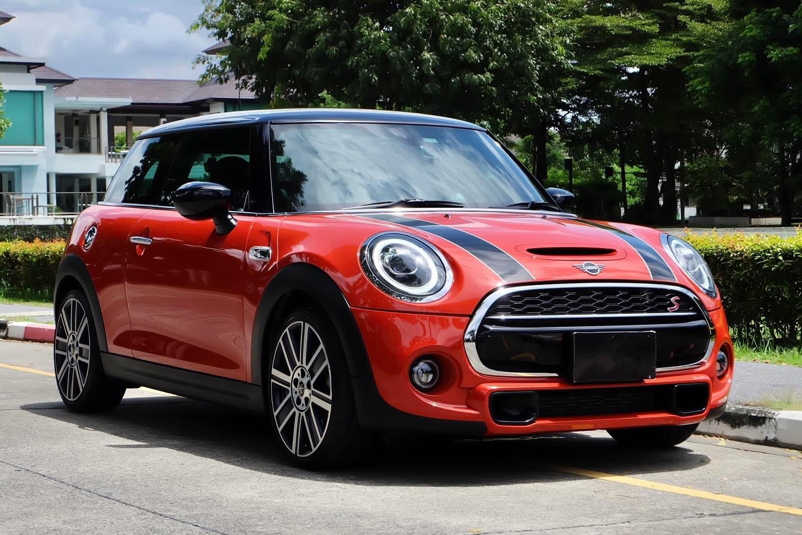 Mini F56 LCI Cooper S Hightrim ปี 2021