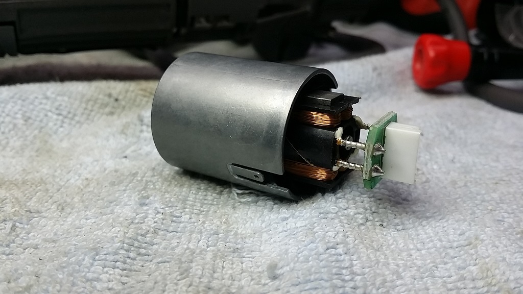 ซ่อมได้เป่าผม ยี่ห้อ DYSON รุ่น Supersonic HD03 อาการเครื่องทำงานแต่ลมไม่ออก