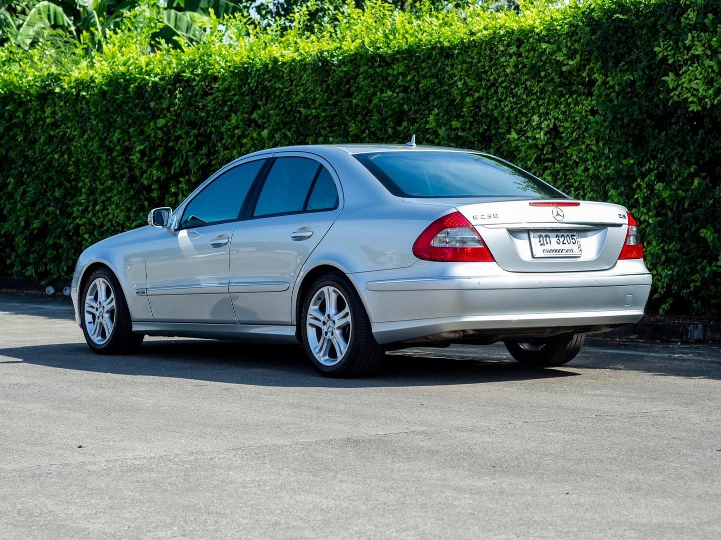 MERCEDES BENZ E 230 2.5 AVANTGARDE Minorchange ปี 2008