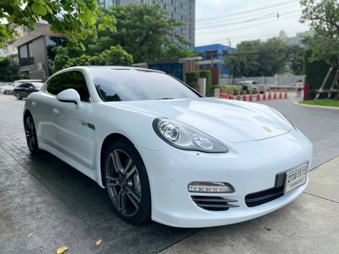 Porsche Panamera S hybrid ปี 2012