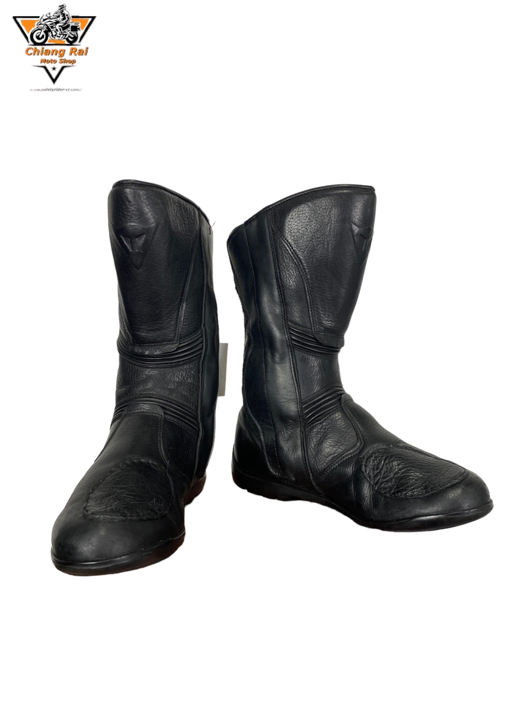 รองเท้าขี่มอเตอร์ไซด์( มือสอง) RCBS-089 Size ขนาดจากป้าย 41:EUR / 7:UK / 25.4:Cm.(dainese)