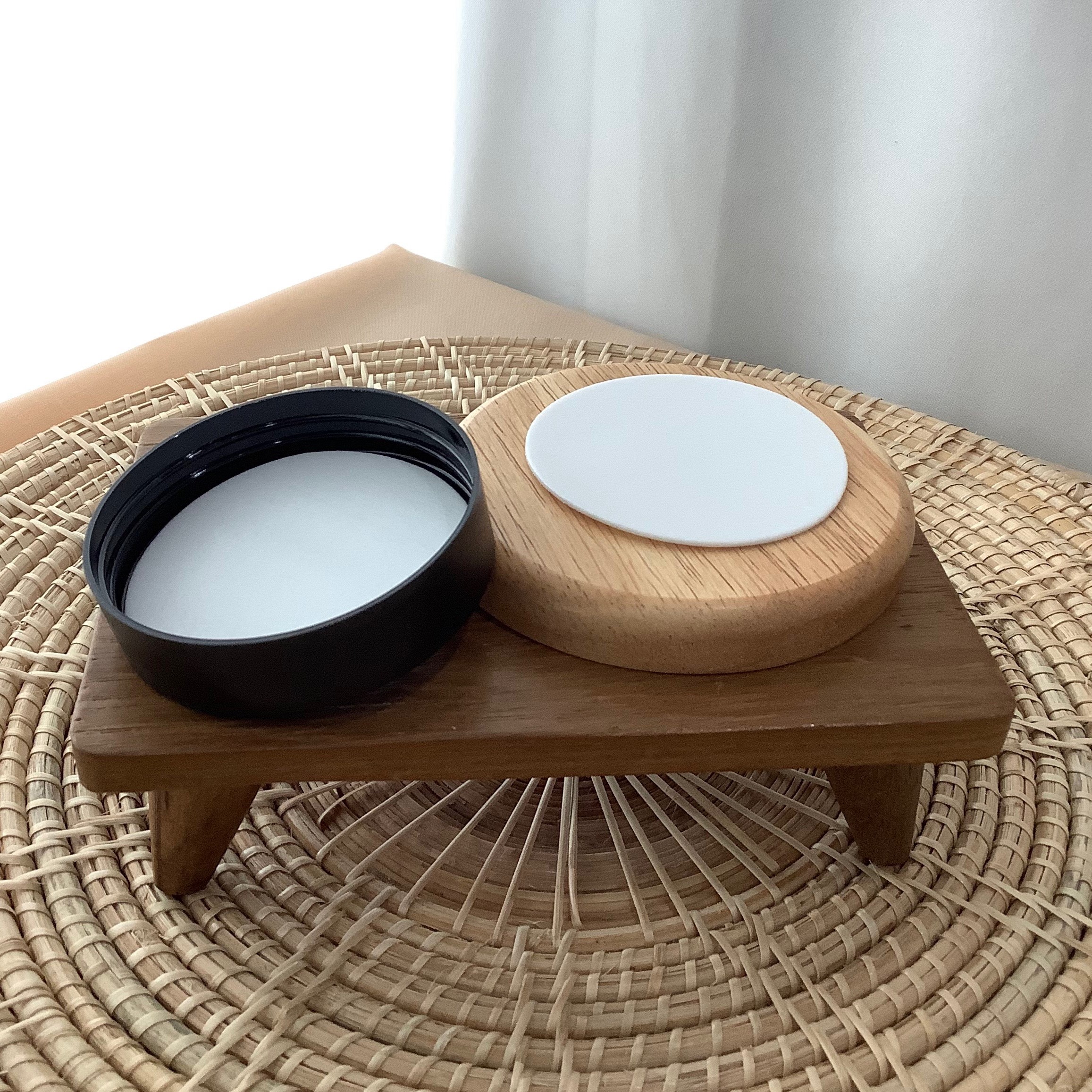 (แพคละ50ชิ้น)แผ่นโฟมกันซึมรองใต้ฝา ขนาด60mm