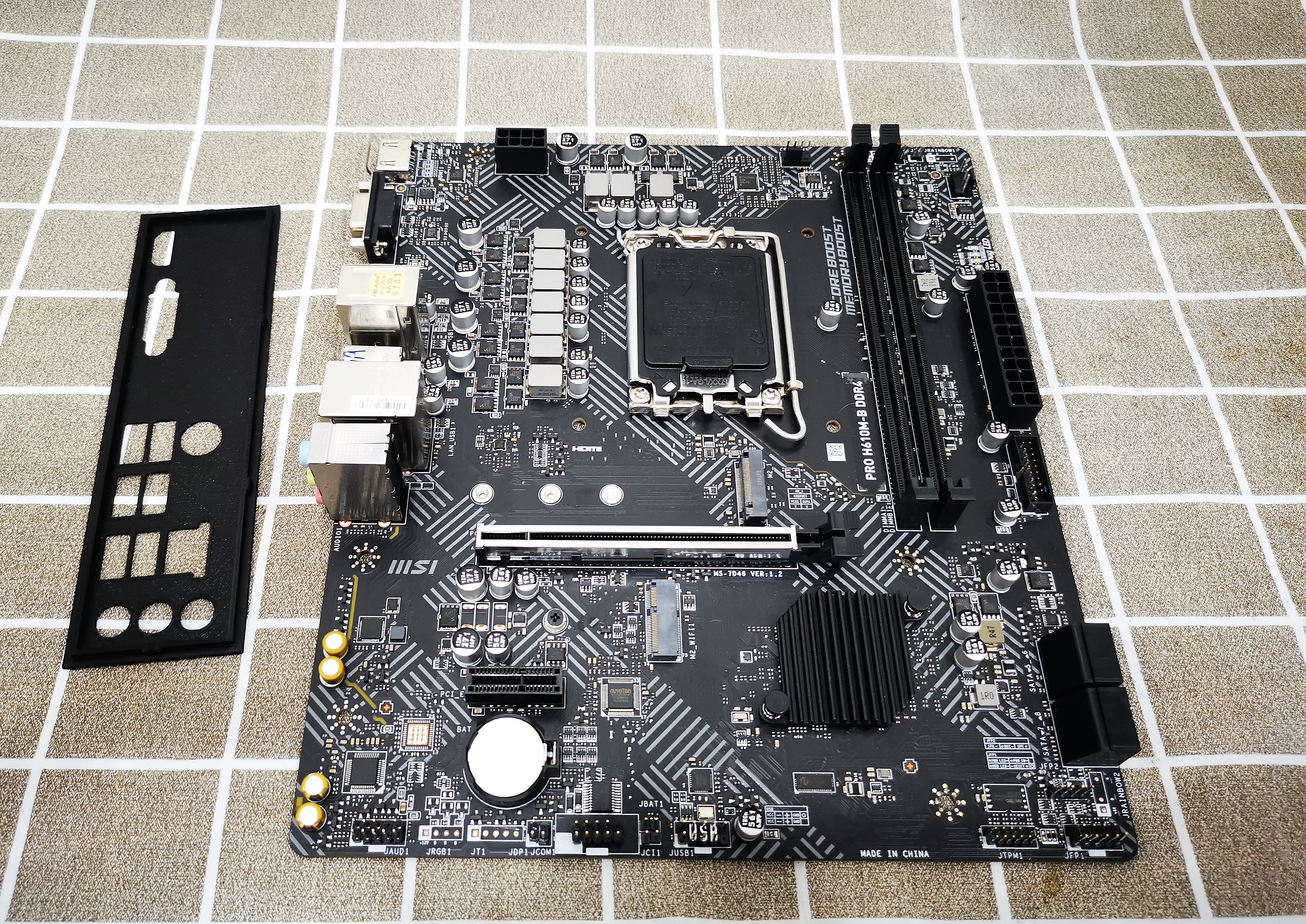 MSI Pro H610M B DDR4