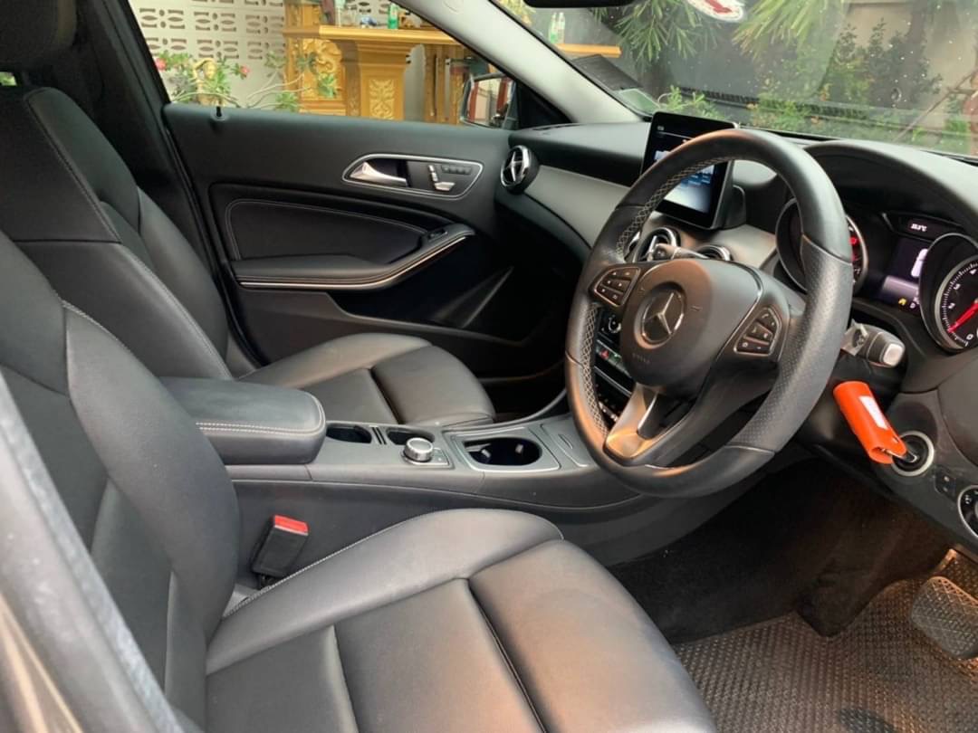 Mercedes Benz GLA200 ปี2018