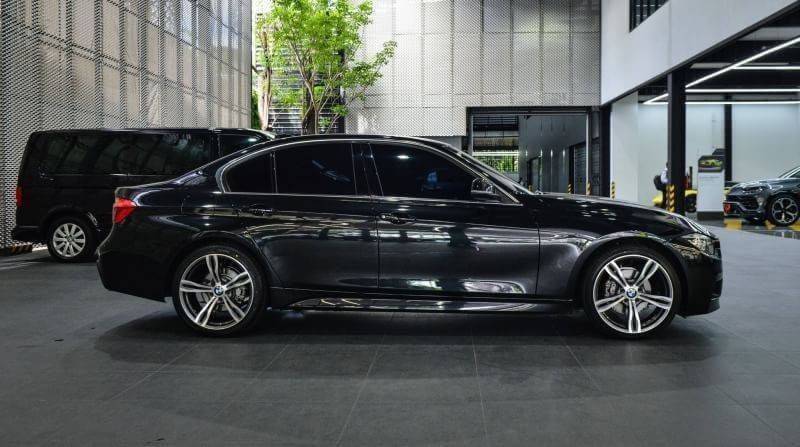 BMW F30 รุ่น 320i M Performance (Lci)ปี 2016