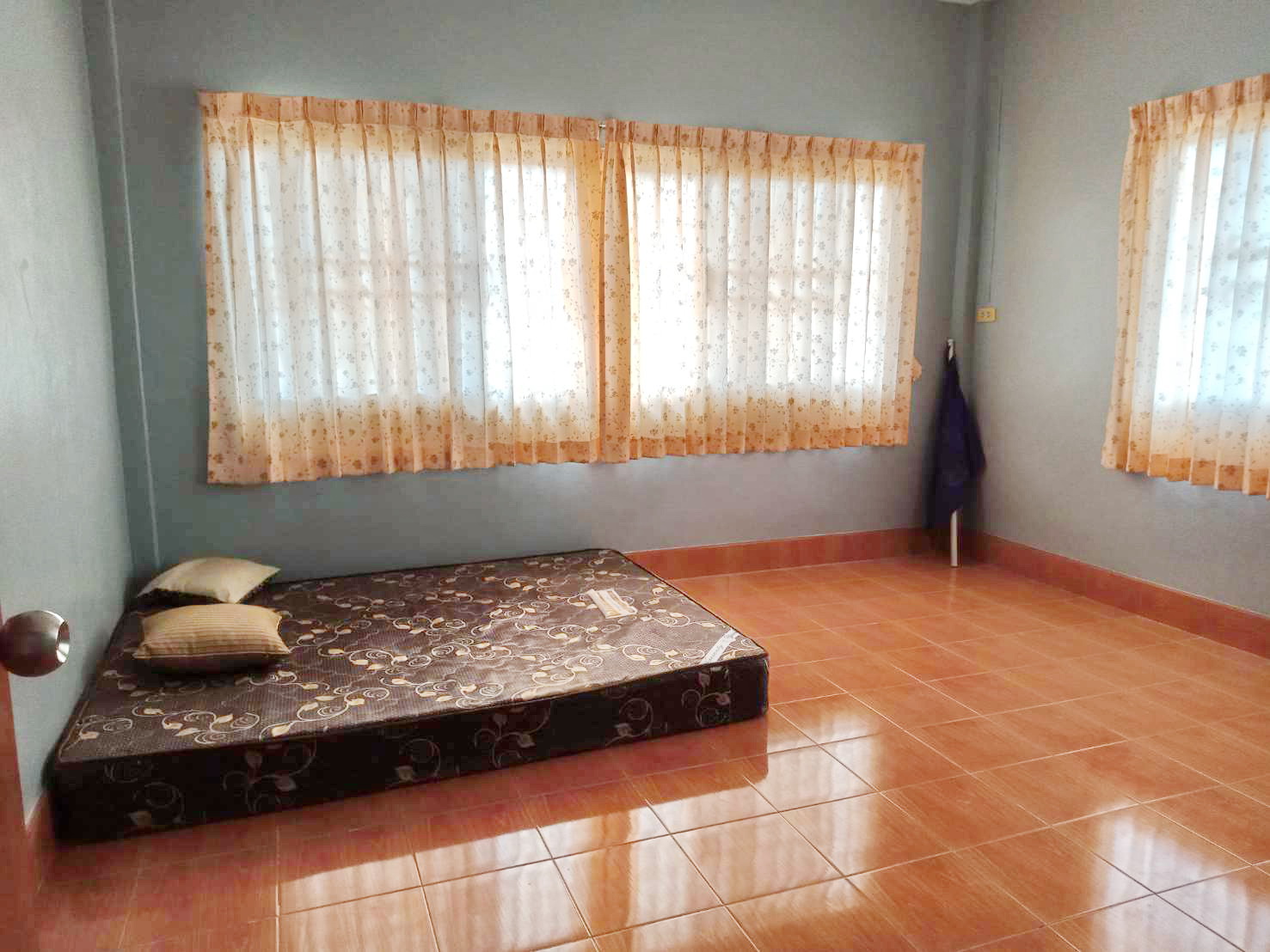 ขายบ้านเดี่ยวชั้นเดียว หลังมุม เมืองระนอง ( ขายแล้ว )