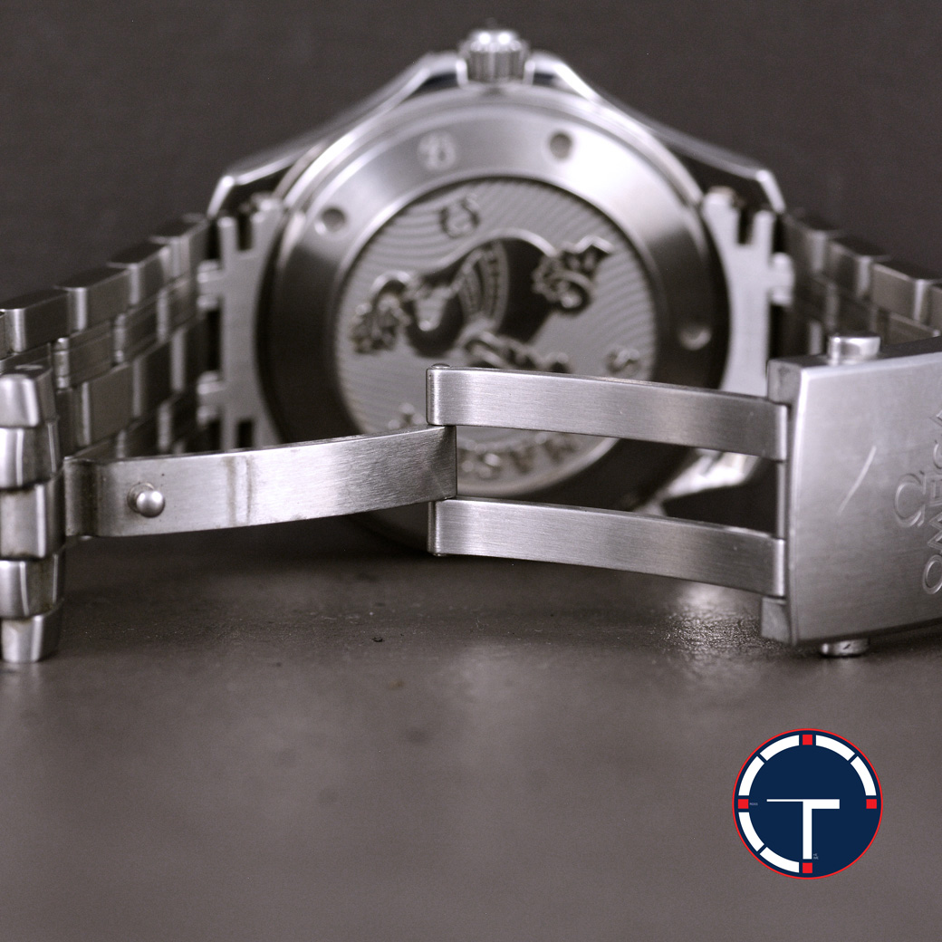 Omega Seamaster Professional Diver 300 Co-Axial หน้าปัดสีน้ำเงิน สายเหล็กแท้ มีกล่อง+ใบ นาฬิกาปี2014 Automatic ขนาด 42 mm