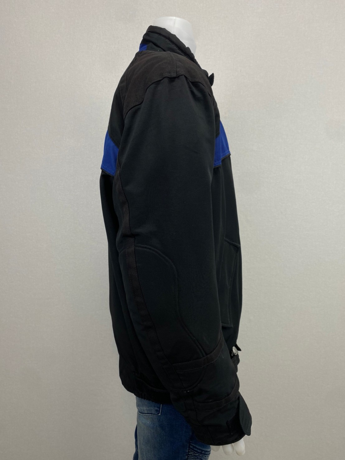 เสื้อขี่มอเตอร์ไซด์( มือสอง) RCS 768: อก 54" ยาว 27" ** FURYGAN** (ไม่มีการ์ดหลัง)