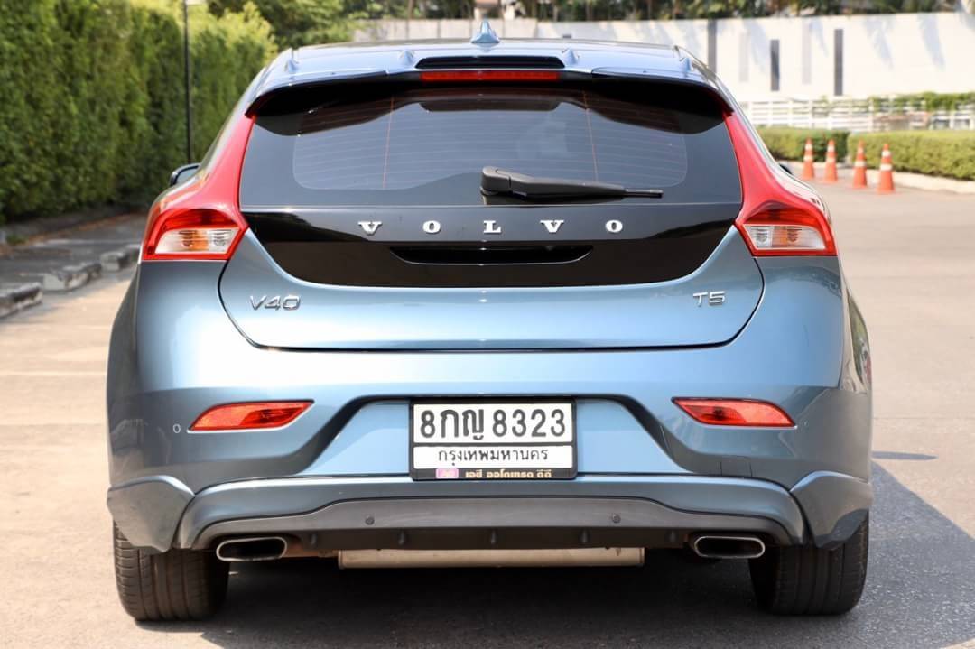 VOLVO V40 2.0 T5 Cross Country 4wd ปี2015