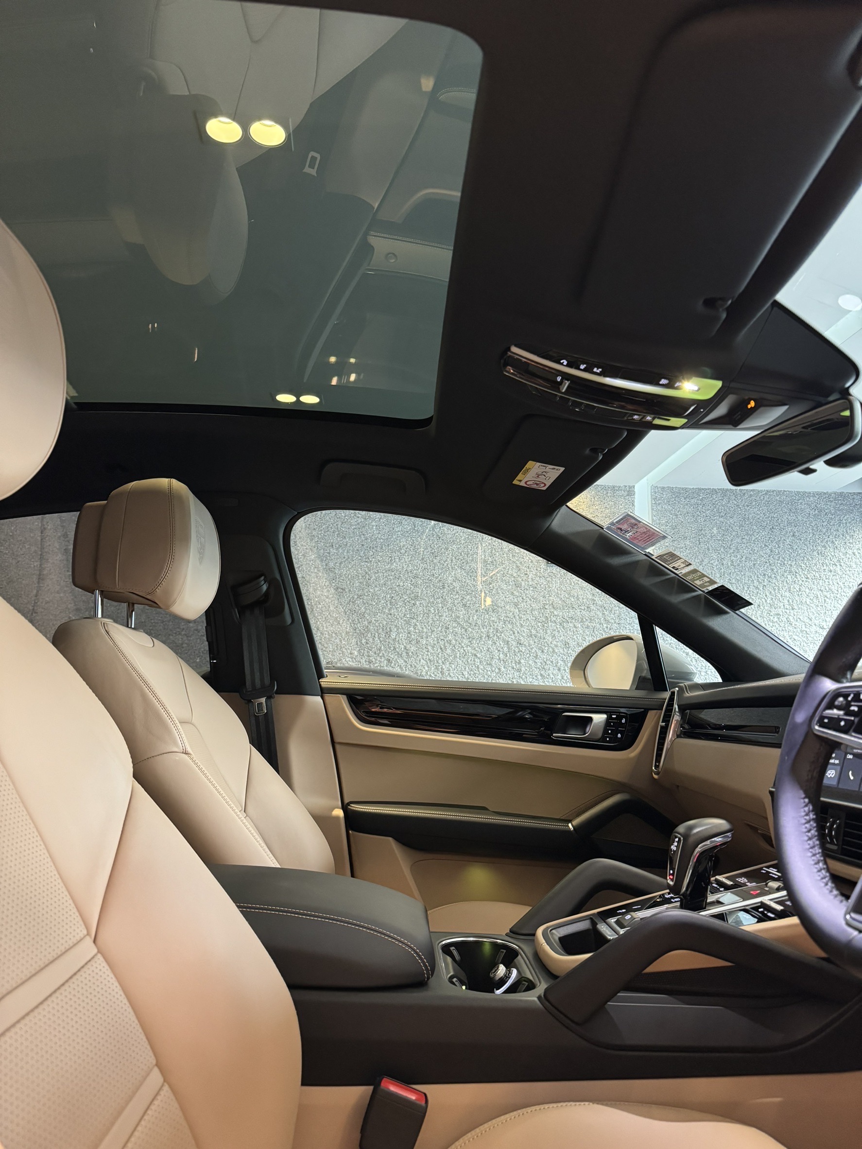 Porsche Cayenne Coupe ปี 2020