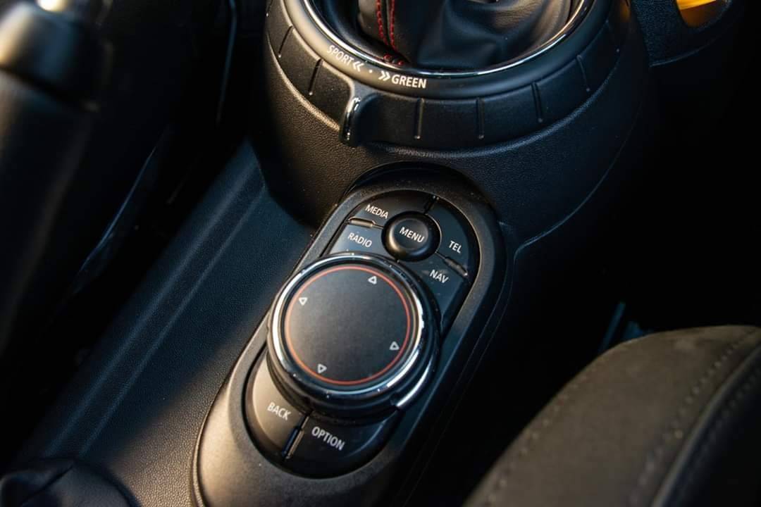Mini F56 Cooper S 2.0 turbo ปี 2016