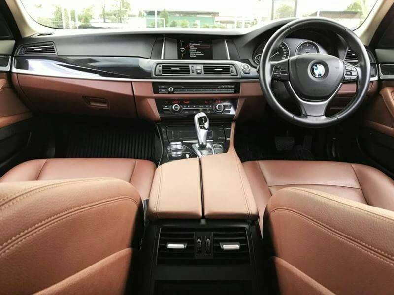 BMW 520d F10 Minorchange LCI ปี2014 สีดำ