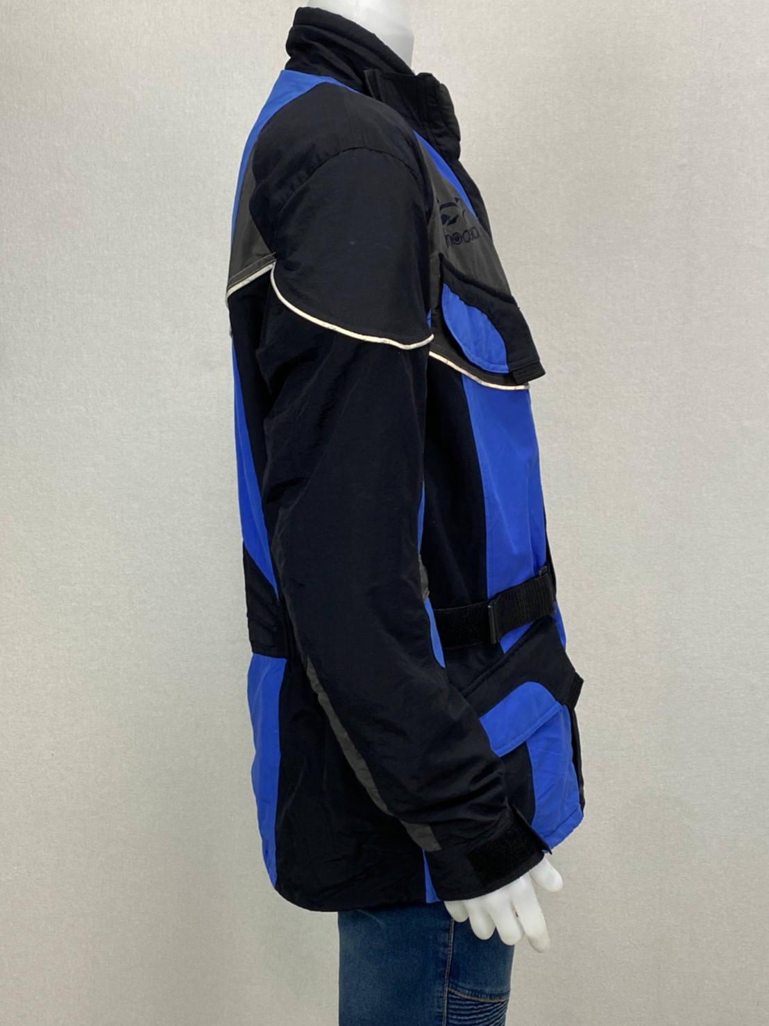 เสื้อขี่มอเตอร์ไซด์( มือสอง) RCTA 189 อก 50" ยาว 29" ยี่ห้อ**modekd**