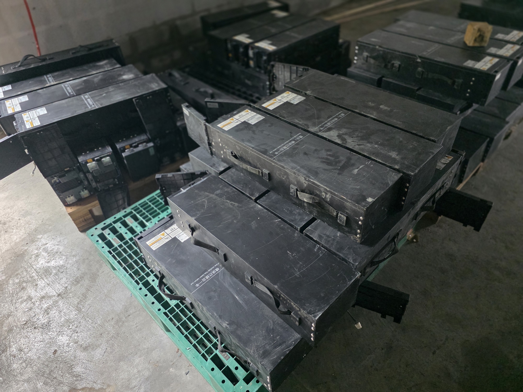 Huawei SmartLi 3.0 ESM-6476AS1 แบตเตอรี่ฟอสเฟส จ่ายกระแสสูง สำหรับตู้สำรองไฟสำหรับ server