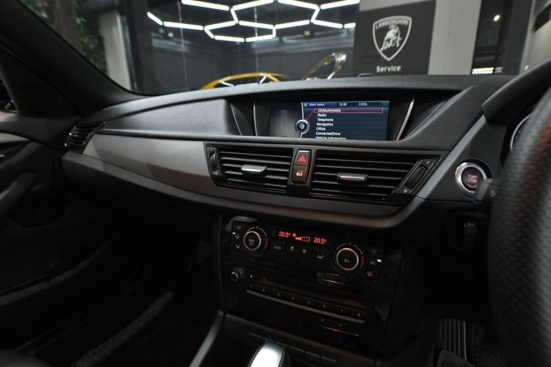 Bmw X1 sDrive18i Msport ปี 2016