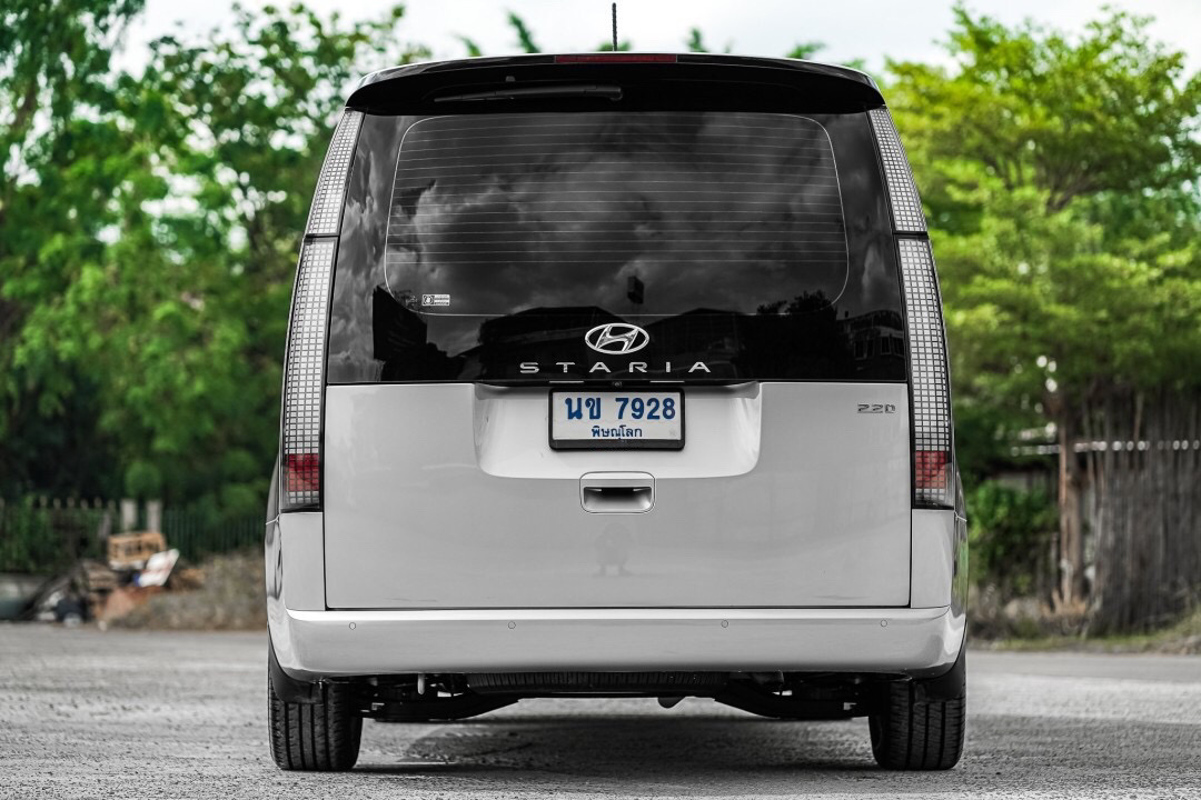 Hyundai STARIA 2.2 Diesel SEL AT ปี 2022