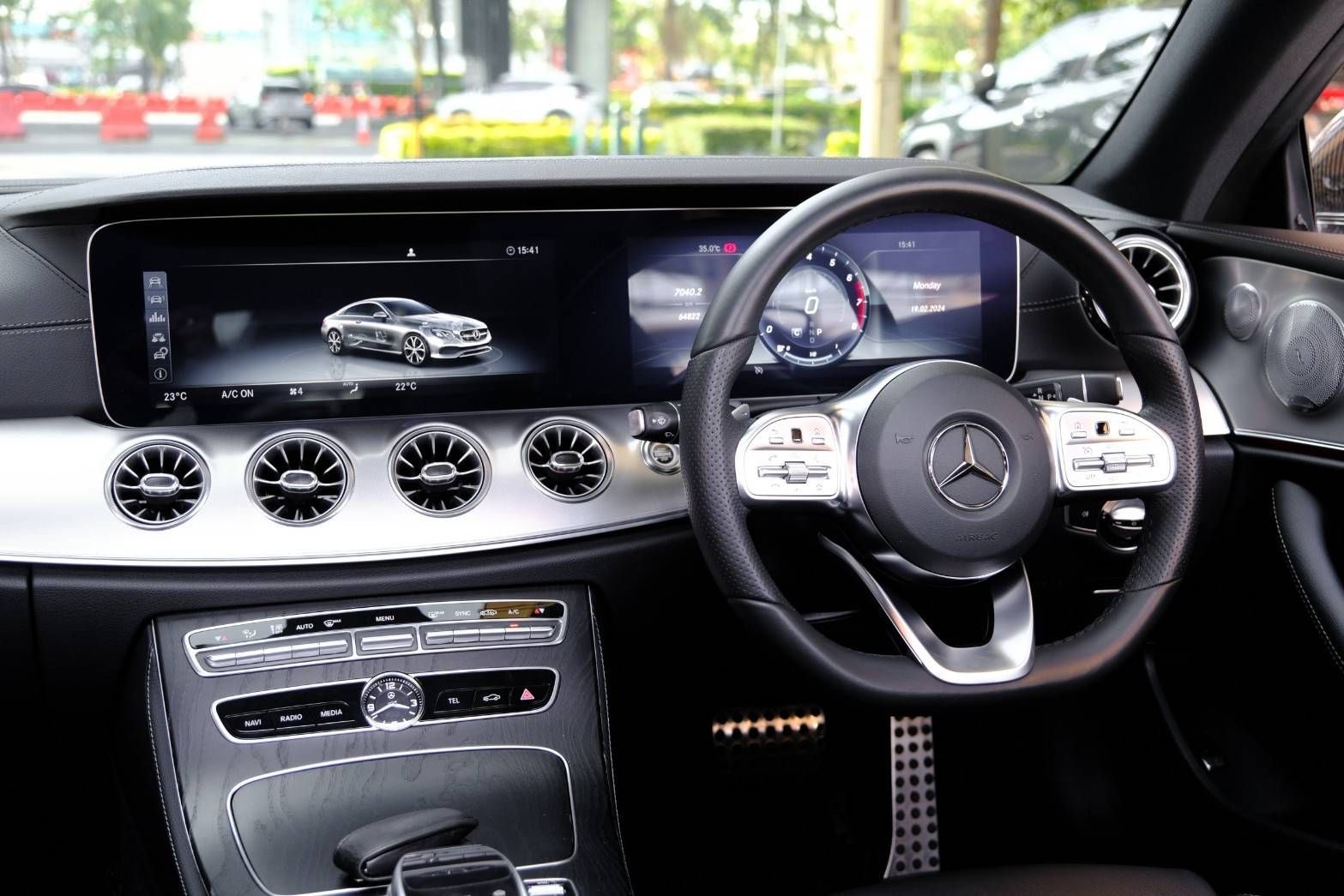 Mercedes-Benz E200 Coupe AMG Dynamic ปี 2019