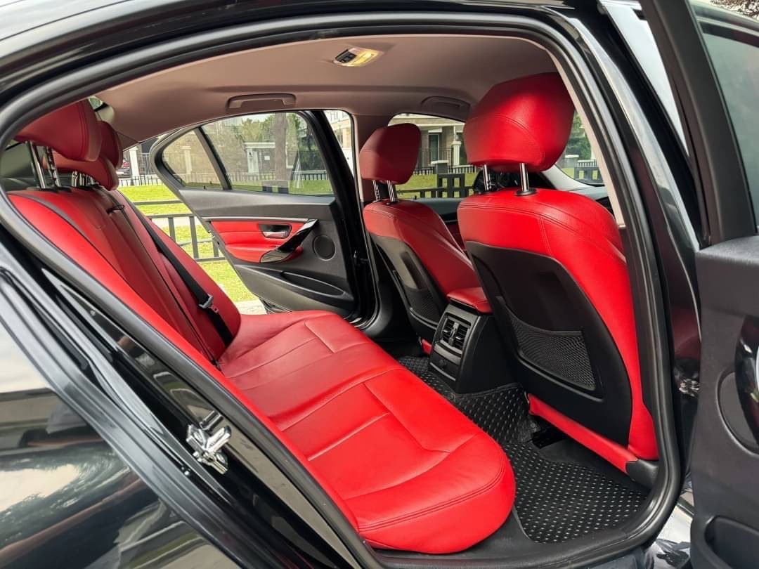 BMW 320d Sport F30 ปี 2012