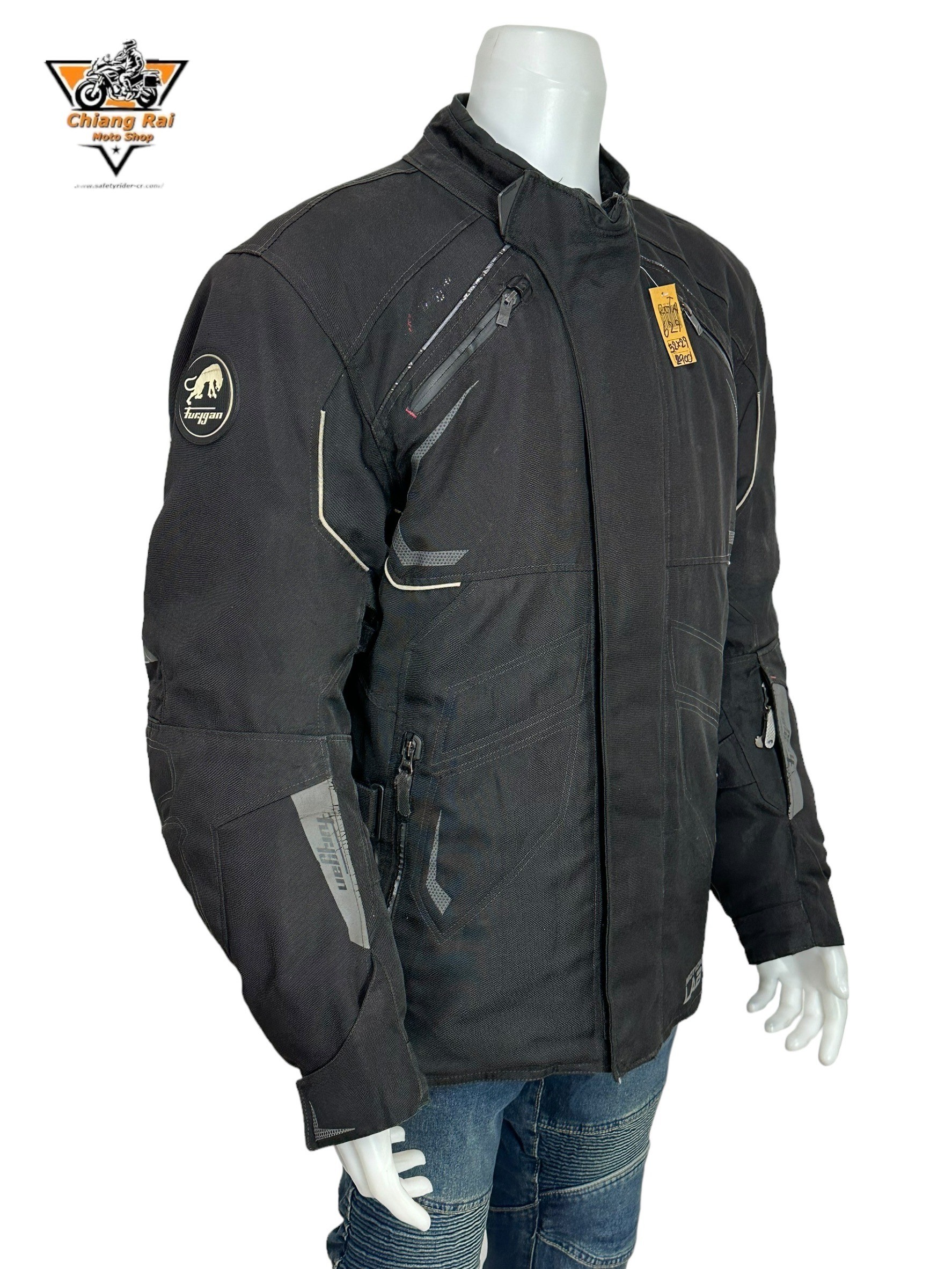เสื้อขี่มอเตอร์ไซด์( มือสอง) RCTA 629: อก 52" ยาว 29"(XL) **furygan**