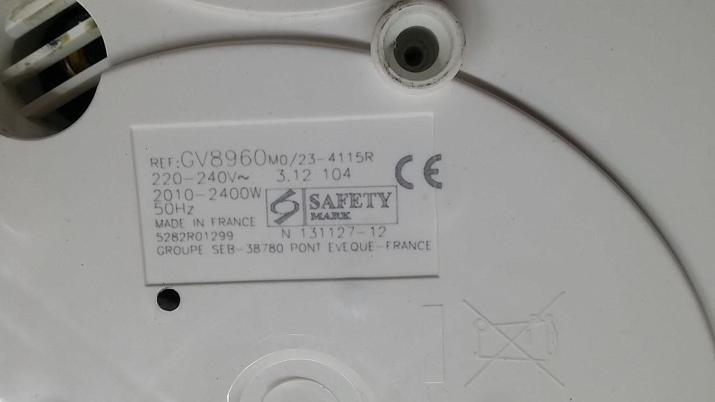 ซ่อมเตารีดไอน้ำ ยี่ห้อ TEFAL รุ่น GV8960 อาการไม่ร้อนและไอน้ำไม่ออก