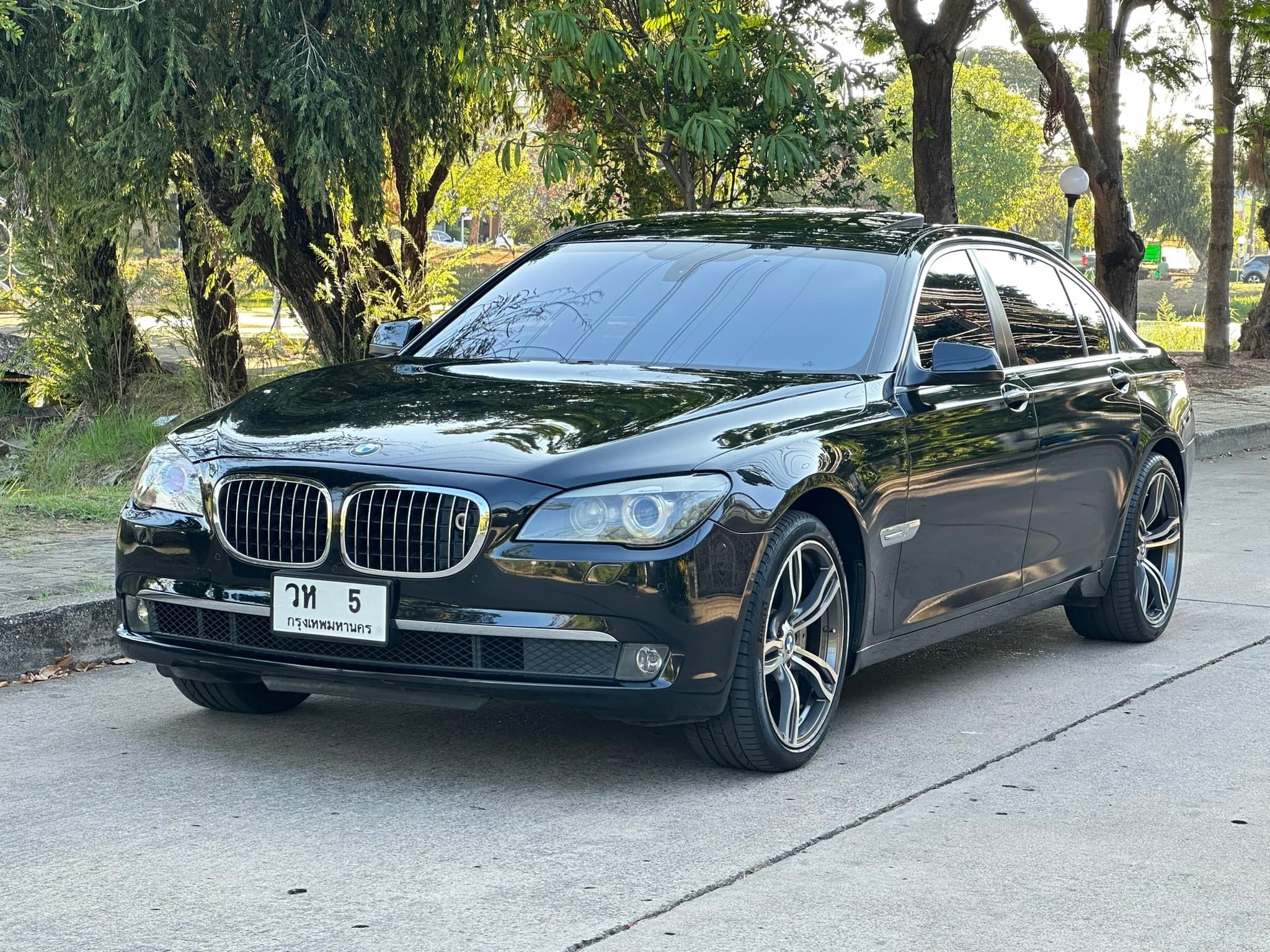 Bmw series740 Li ปี2012
