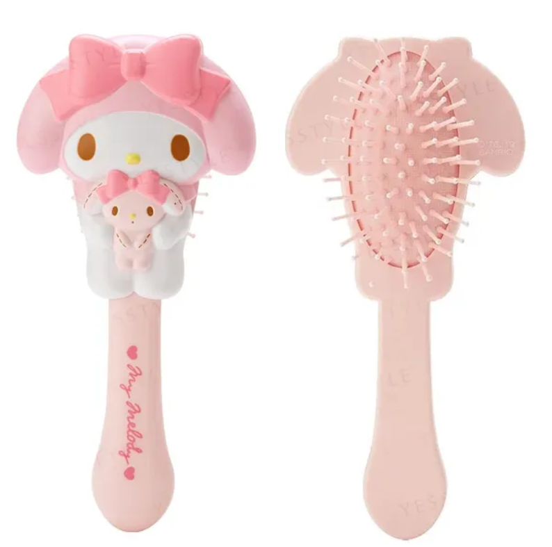 My melody หวี แปรงผม มายเมโลดี้ ของแท้จาก Shop sanrio ญี่ปุ่น น่ารักมาก ใช้ดีมากๆ ใช้ได้ทั้งผมตรง และผมหยิก Size : 18 cm