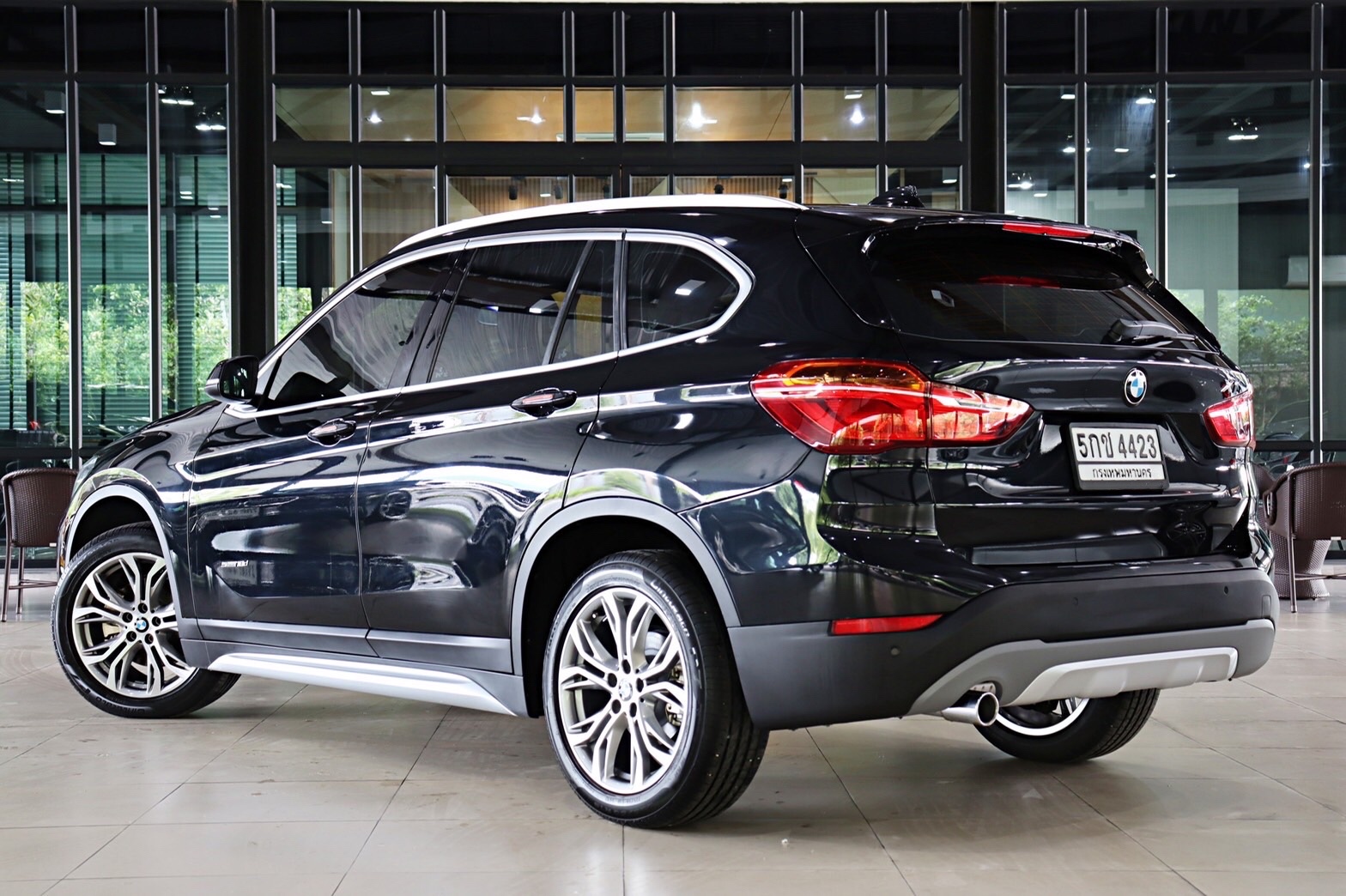 BMW X1 sDrive18d X-Line (F48) ปี 2016
