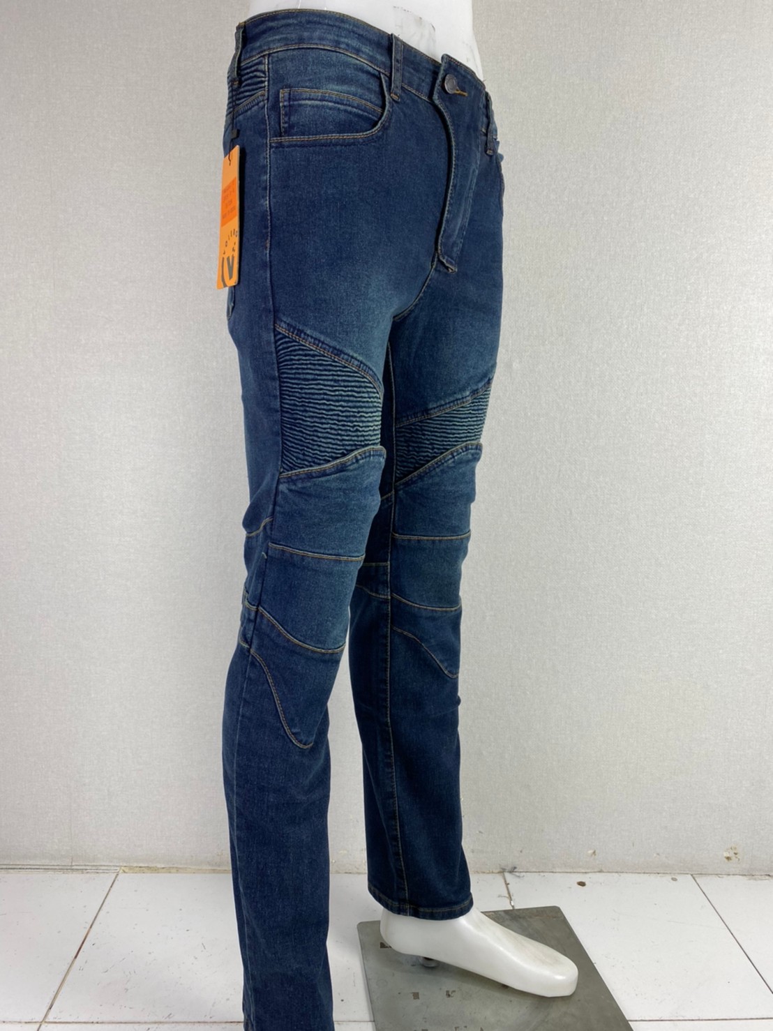 กางเกงยีนส์การ์ดสำหรับใส่ขี่มอเตอร์ไซด์ JA-Moto 42 : เอว 42" ยาว 32" (เหมาะคนเอว 42-44")