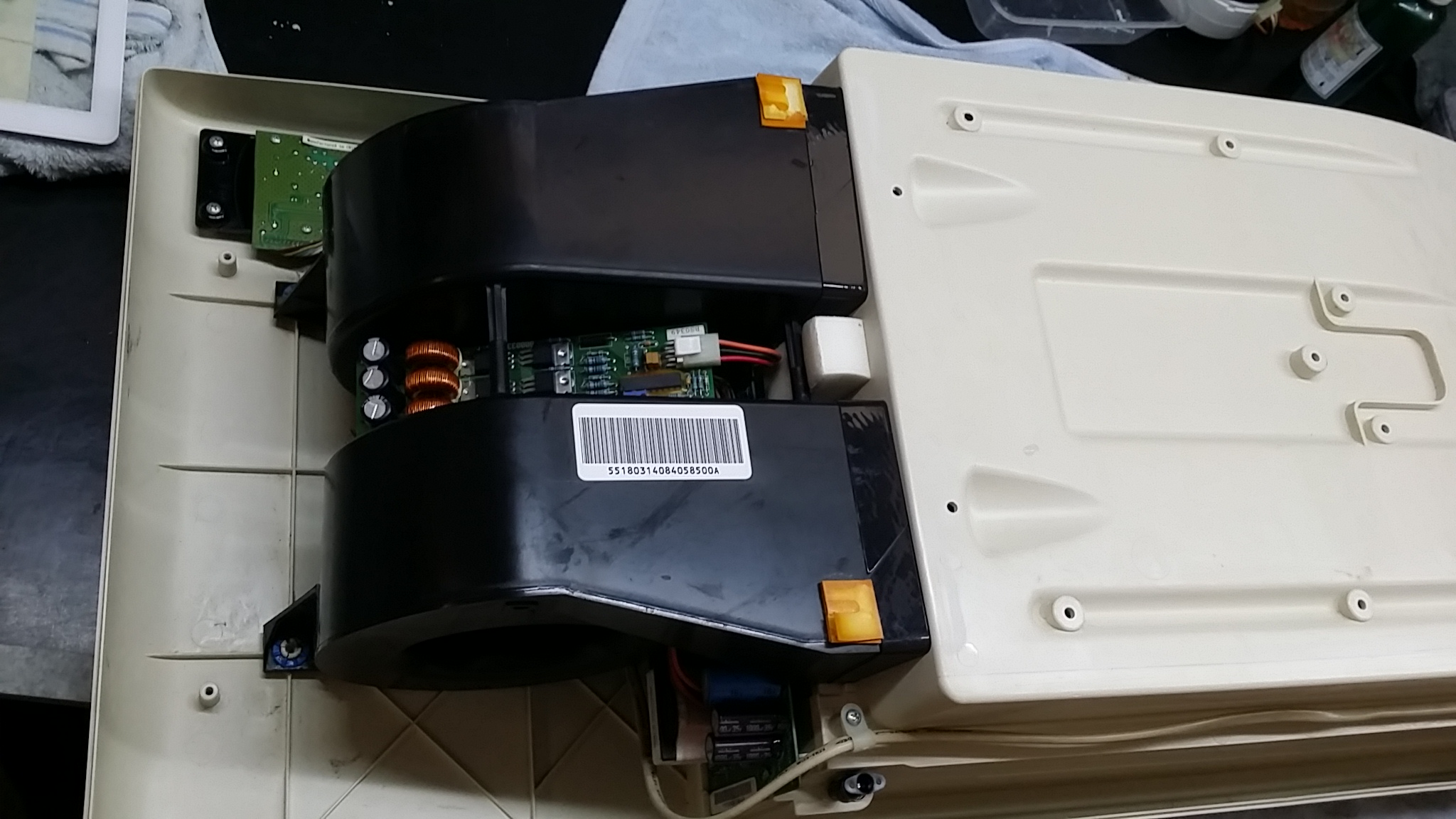 ซ่อมเครื่องฟอกอากาศ ยี่ห้อ AMWAY รุ่น E-2526 อาการเปิดไม่ติด