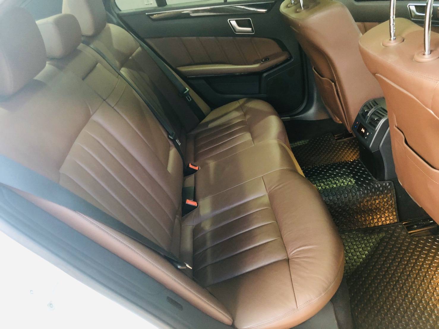 Mercedes Benz E300 AMG ปี2015