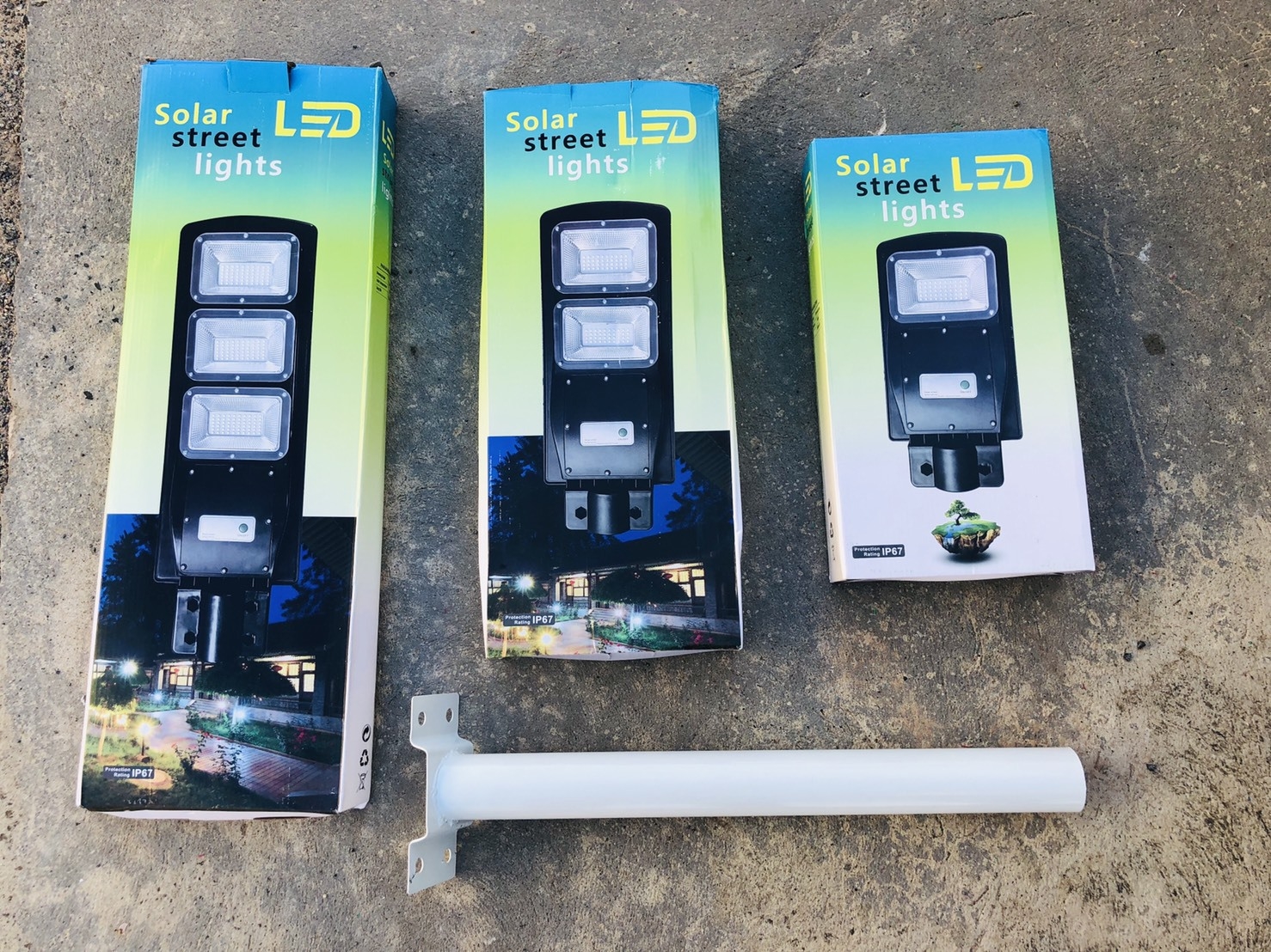 โคมไฟโซล่าเซลรุนใหม่